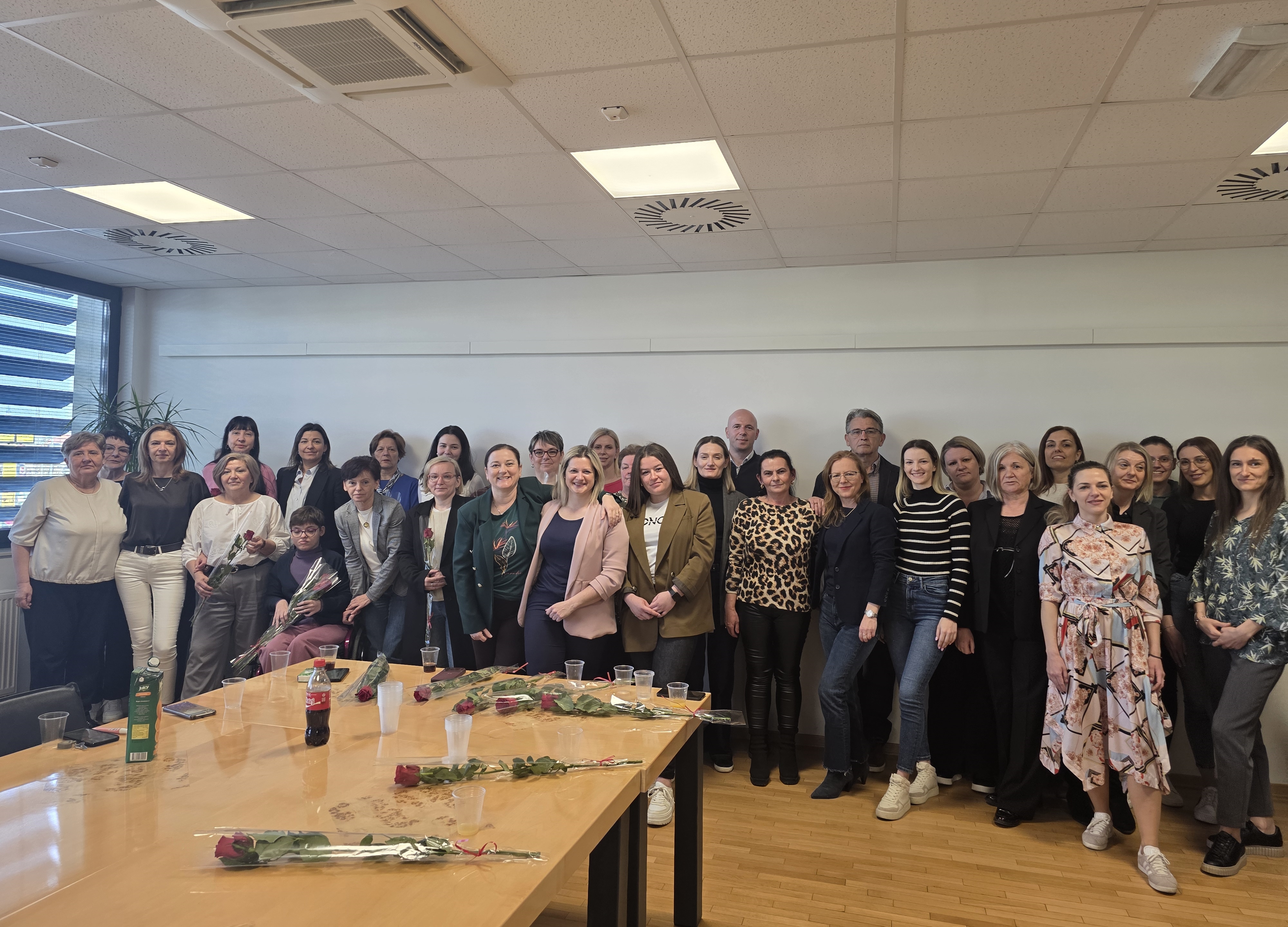 DAN ŽENA U VG ČISTOĆI: MALI ZNAK PAŽNJE ZA NAŠE VRIJEDNE DJELATNICE